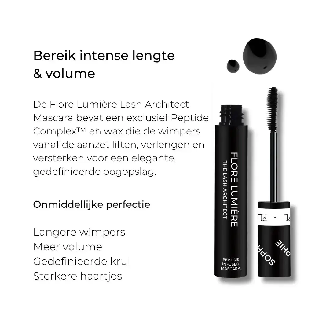Zwarte mascara met borsteltje en serum, voor langere en vollere wimpers, op witte achtergrond.